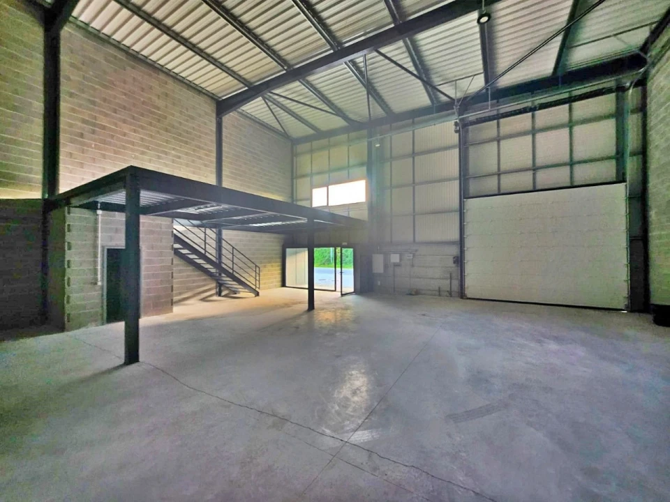 Armazém para Venda em Marco Foto 8