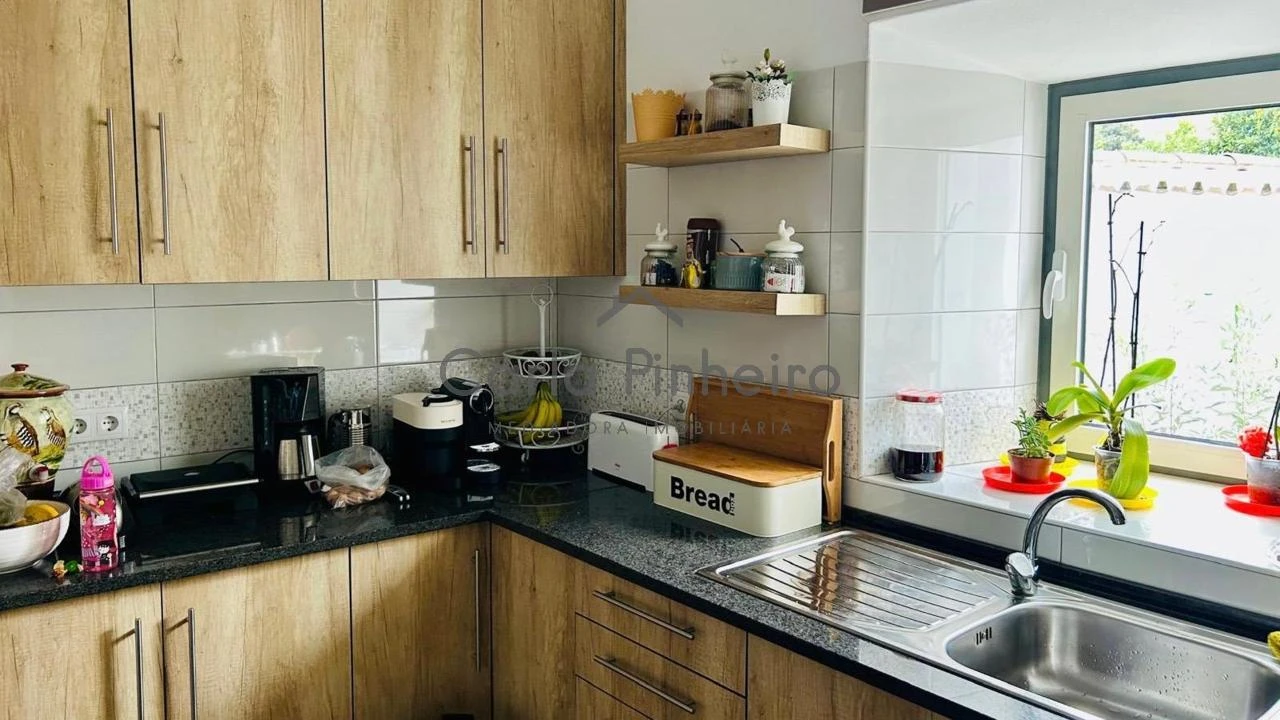 Moradia T4 para Venda em Cercal Foto 5