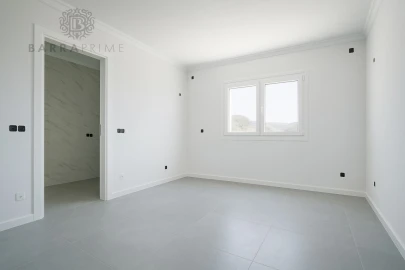 Moradia T4 para Venda em Silves