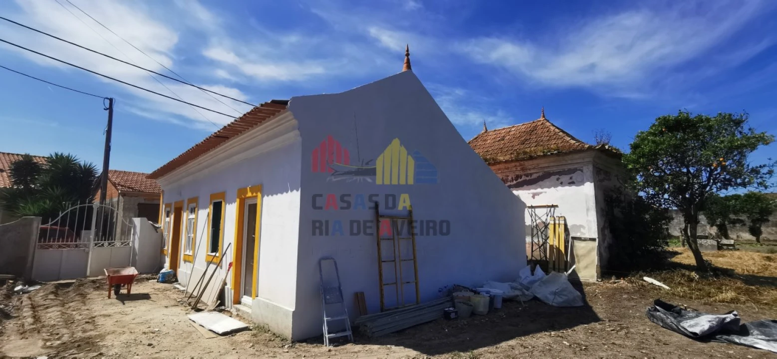 Moradia T3 para Venda em Bunheiro Foto 4