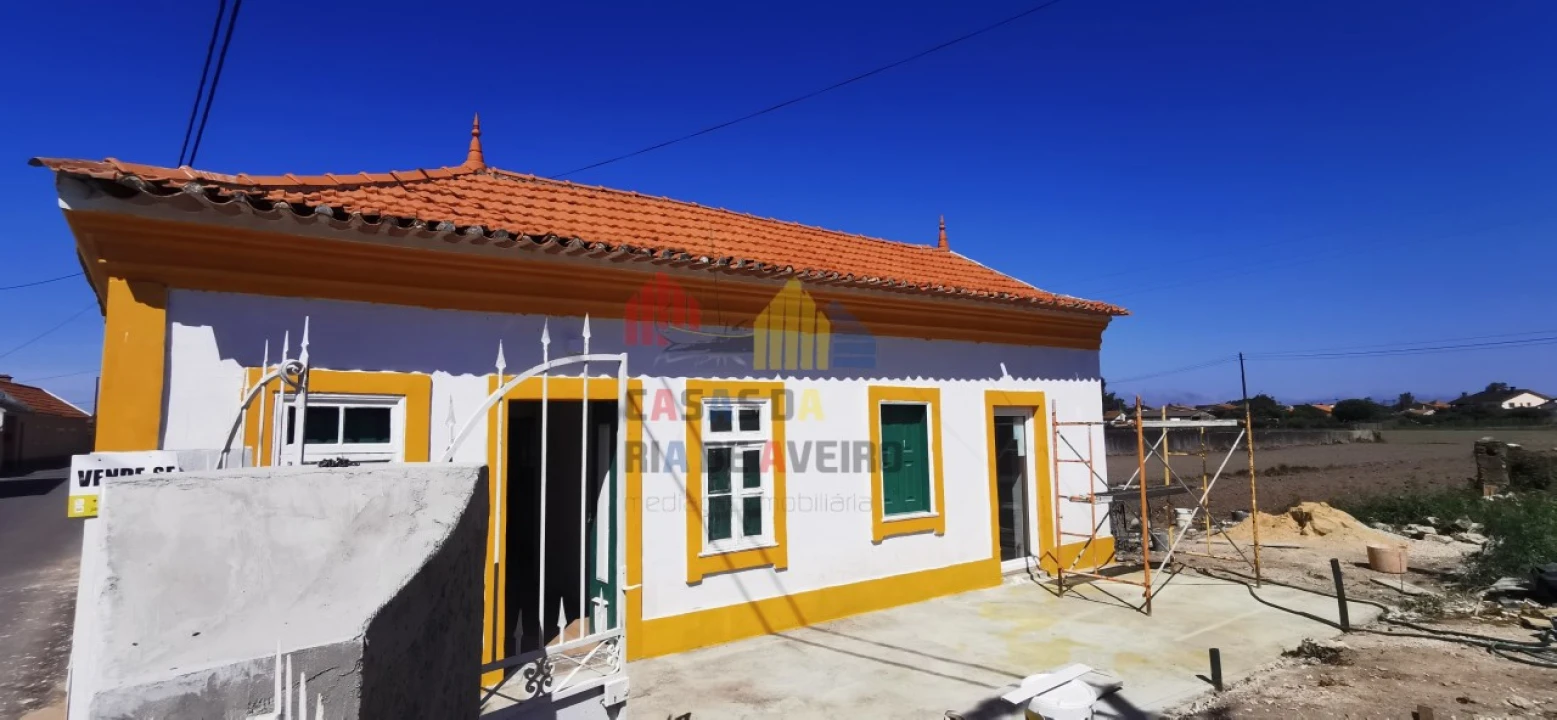 Moradia T3 para Venda em Bunheiro Foto 2