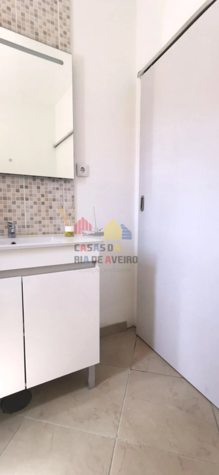 Moradia T3 para Venda em Bunheiro Foto 13