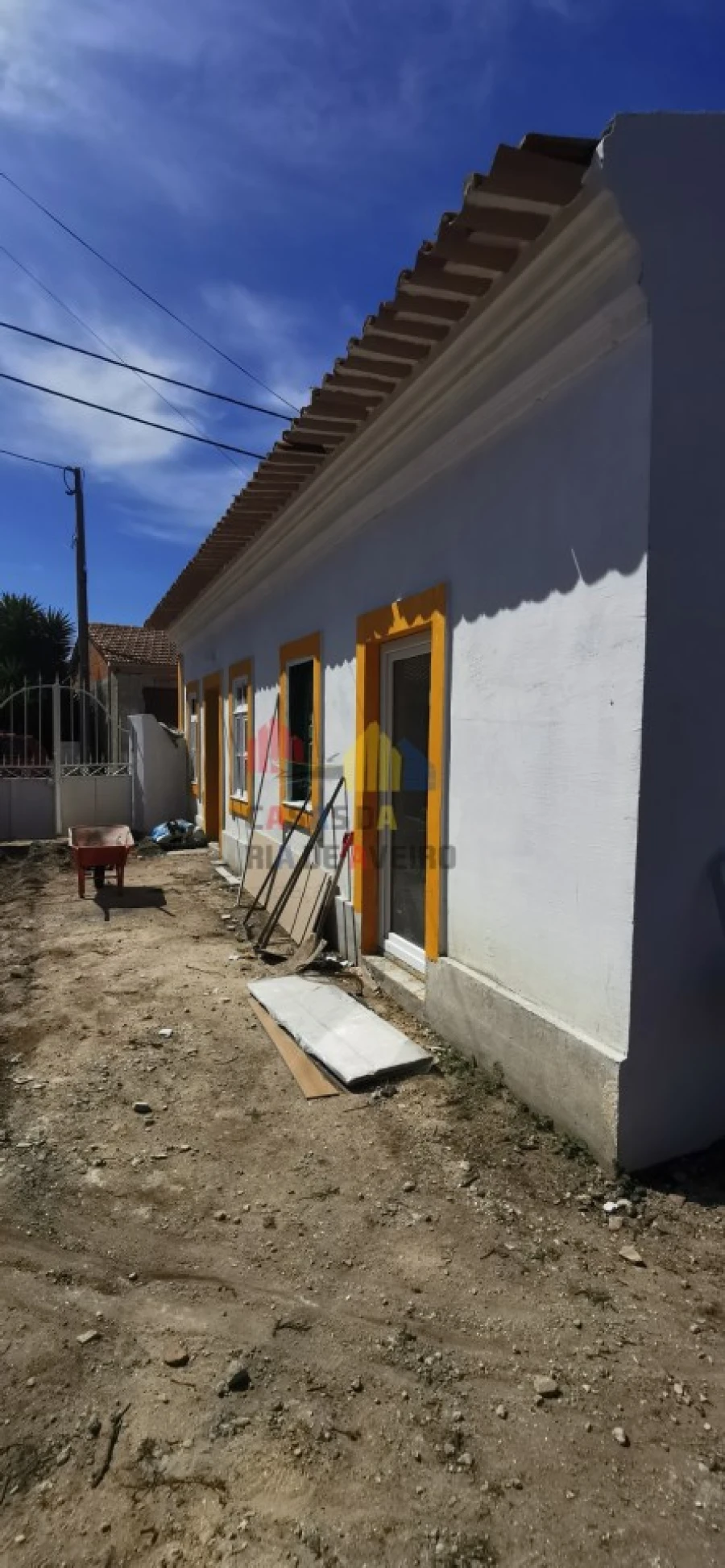 Moradia T3 para Venda em Bunheiro Foto 5