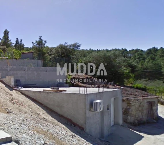 Moradia T1 para Venda em Valoura Foto 3