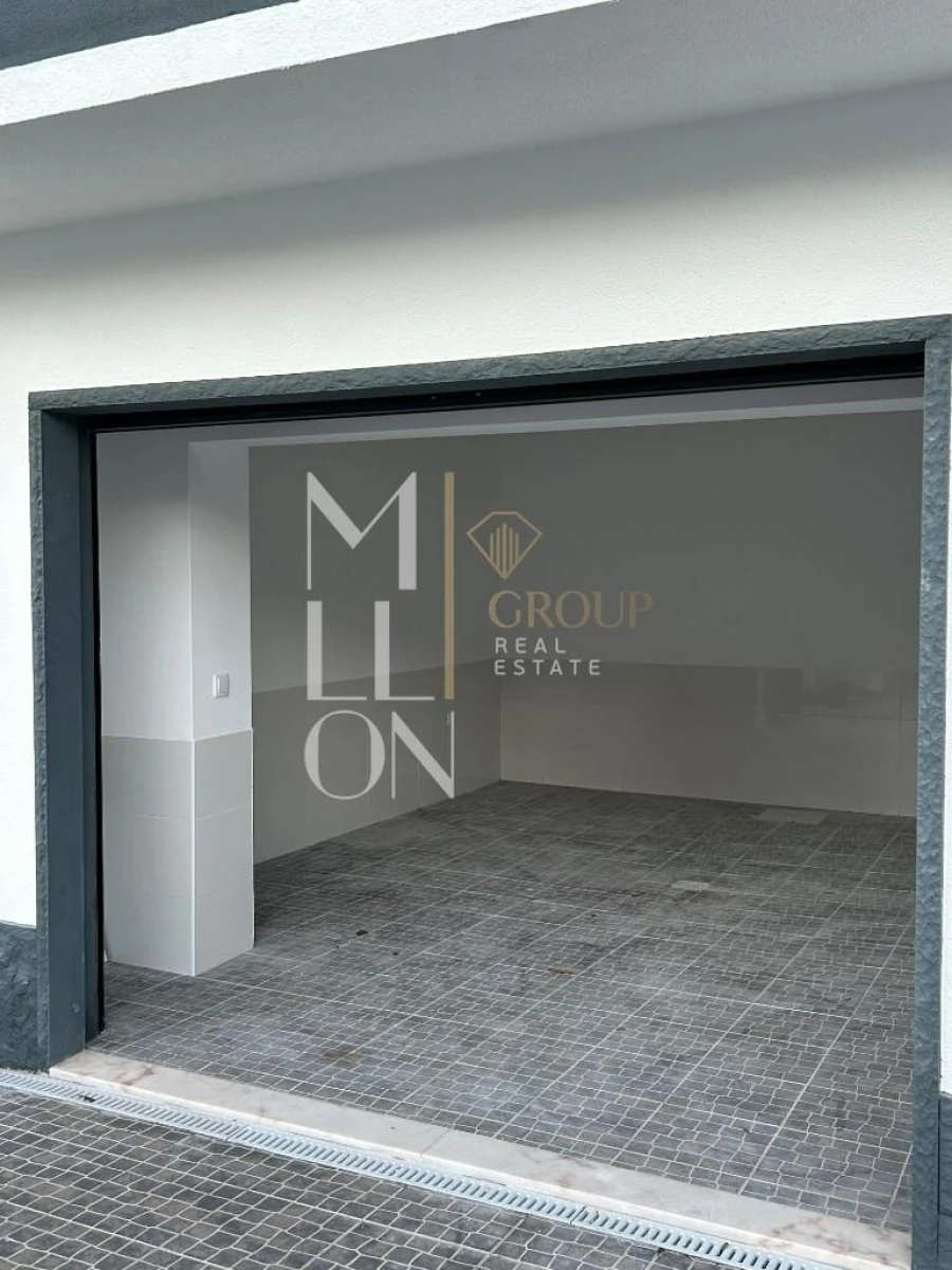 Moradia T5 para Venda em Carnaxide e Queijas Foto 23