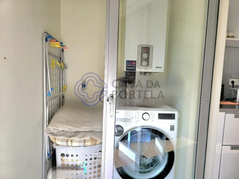 Apartamento T2 para Venda em Lordelo do Ouro e Massarelos Foto 10