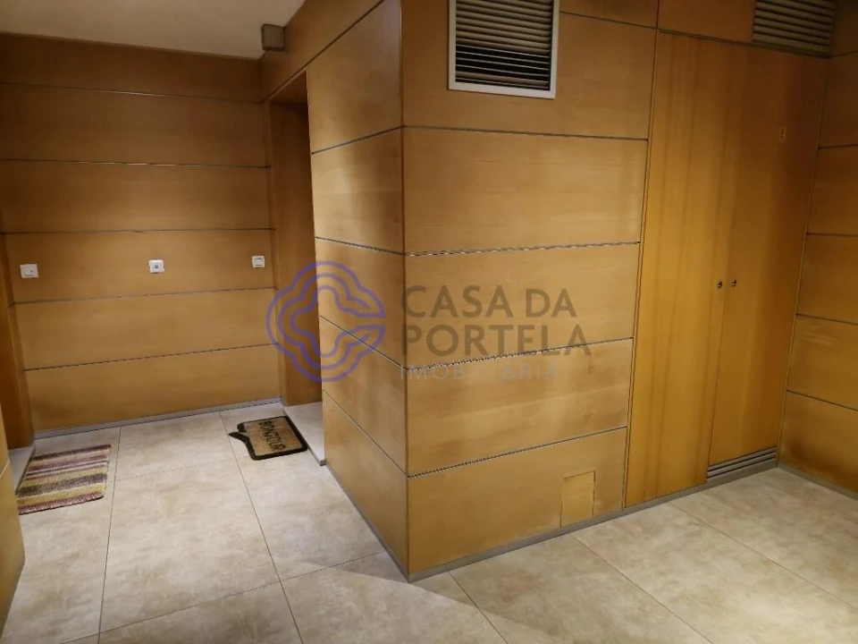 Apartamento T2 para Venda em Lordelo do Ouro e Massarelos Foto 34