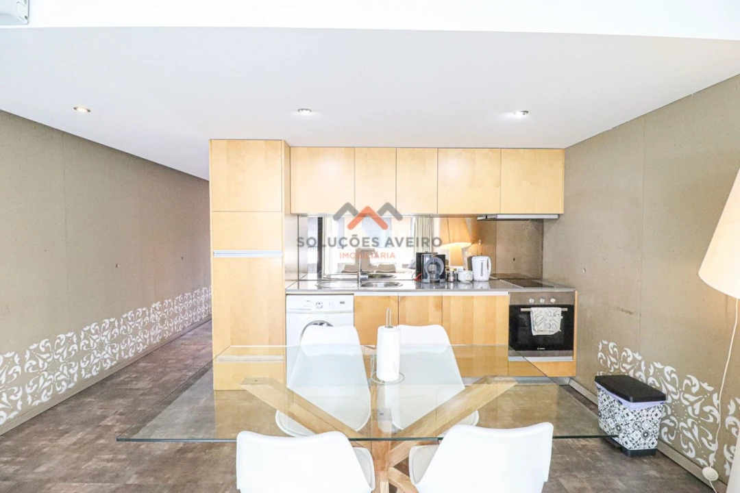 Apartamento T1 para Venda em Glória e Vera Cruz Foto 2