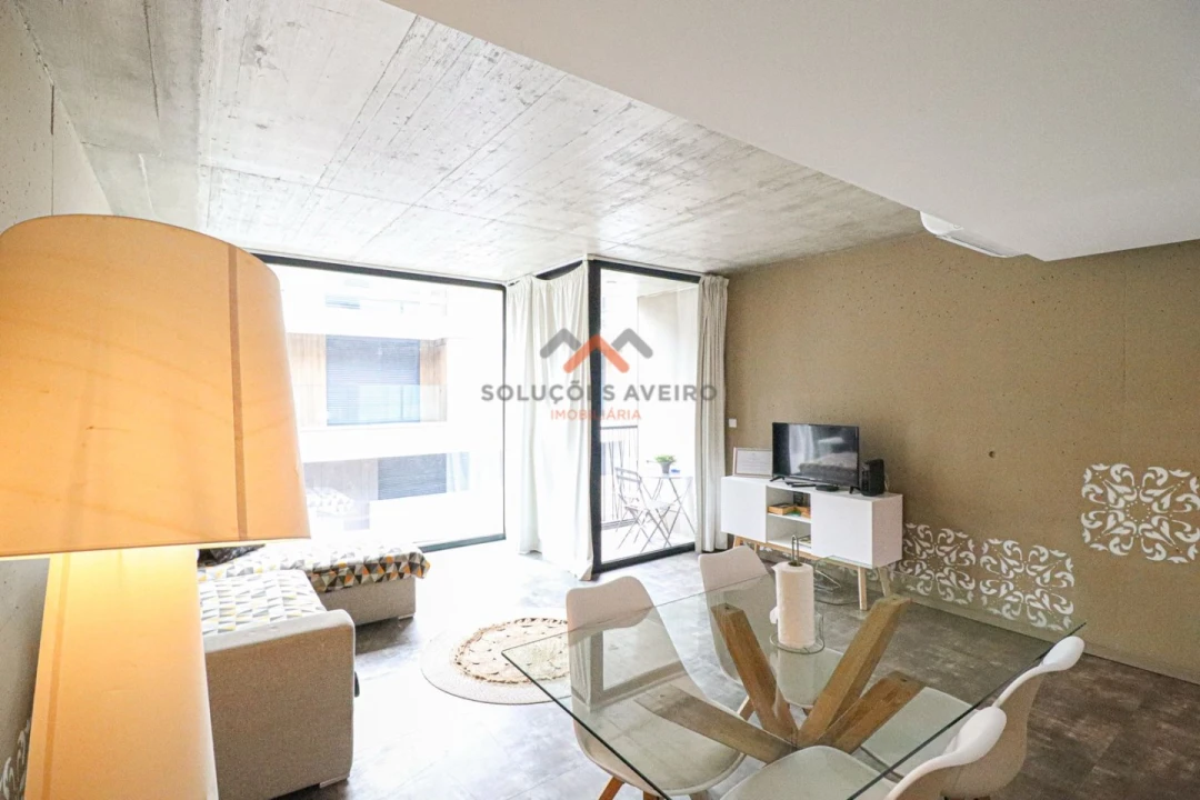 Apartamento T1 para Venda em Glória e Vera Cruz Foto 4