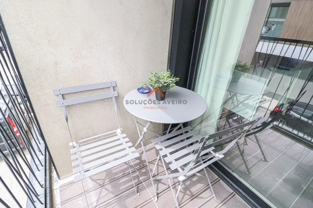 Apartamento T1 para Venda em Glória e Vera Cruz Foto 6
