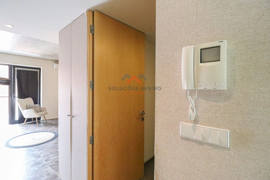 Apartamento T1 para Venda em Glória e Vera Cruz Foto 16