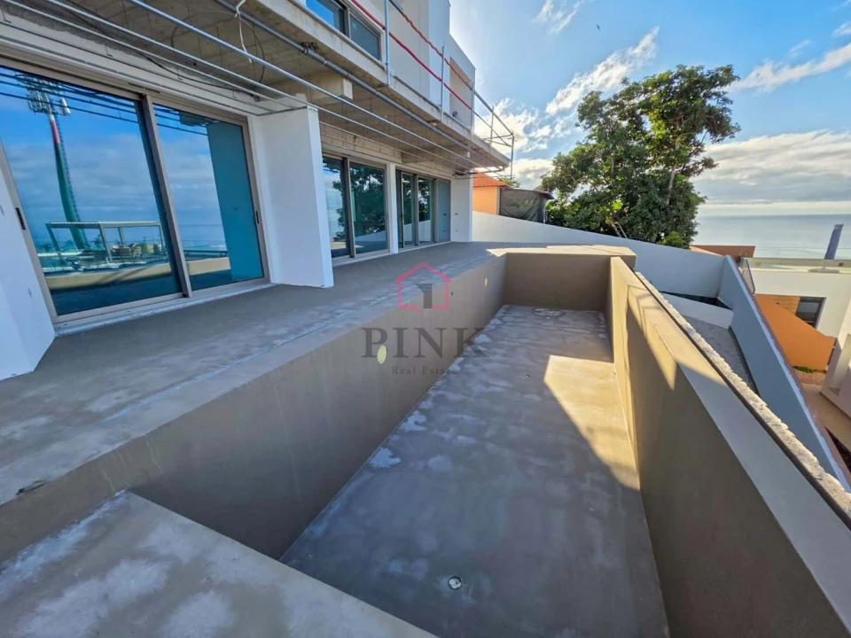 Moradia T4 para Venda em Tabua Foto 8