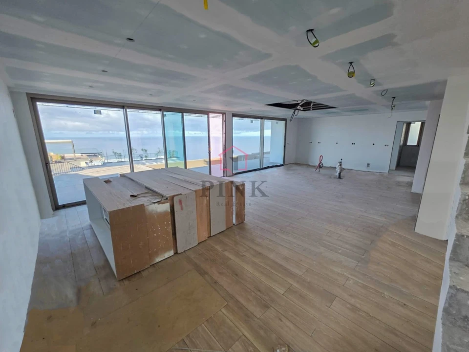 Moradia T4 para Venda em Tabua Foto 13