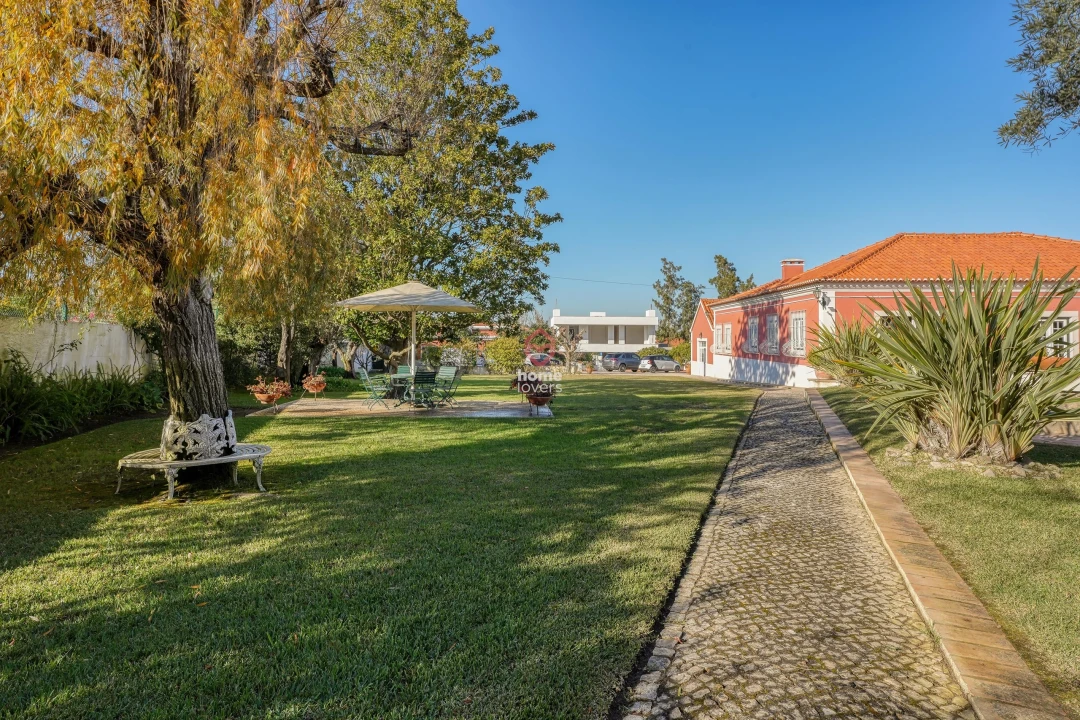 Quinta T4 para Venda em Azeitão (São Lourenço e São Simão) Foto 32