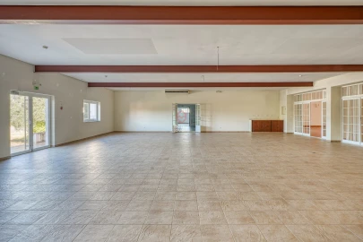 Quinta T4 para Venda em Azeitão (São Lourenço e São Simão)
