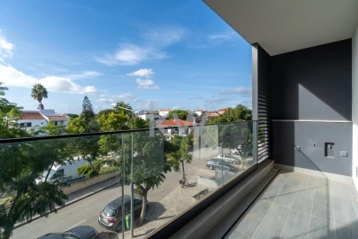 Apartamento T2 para Venda em Faro (Sé e São Pedro)