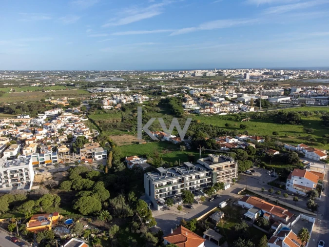 Apartamento T2 para Venda em Faro (Sé e São Pedro) Foto 3