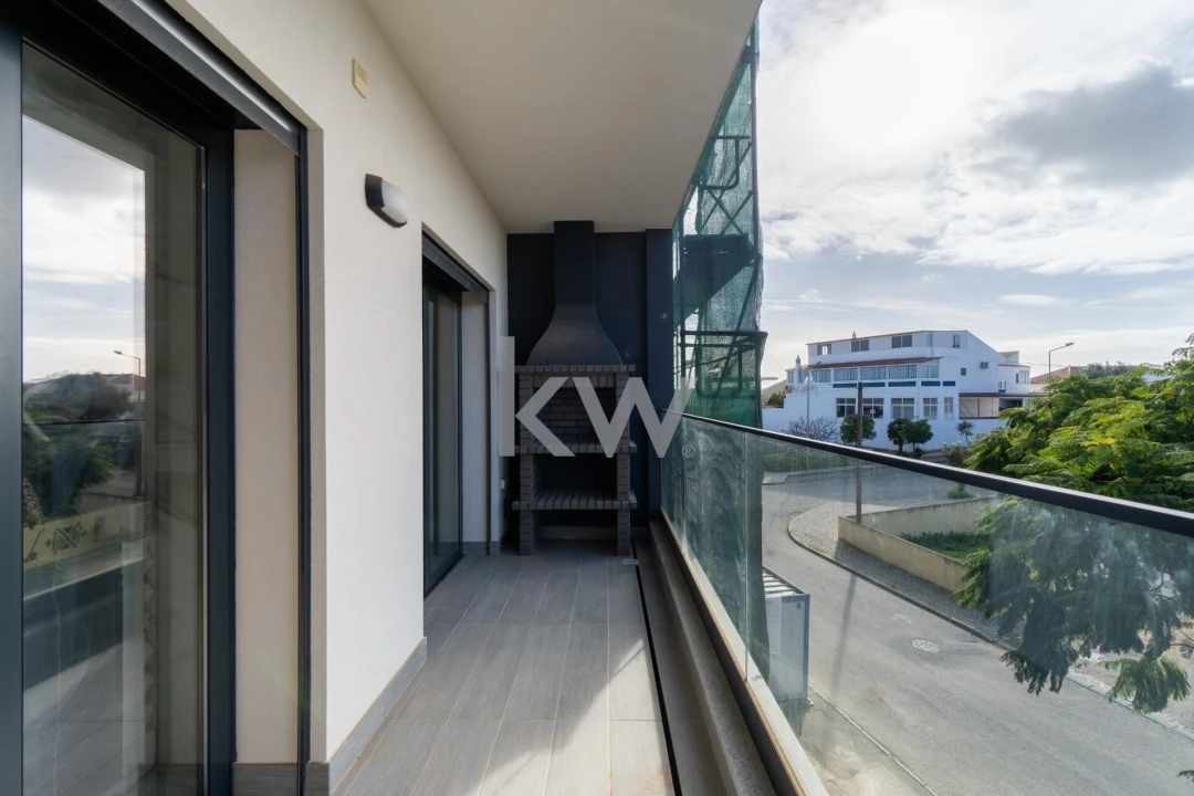 Apartamento T2 para Venda em Faro (Sé e São Pedro) Foto 24