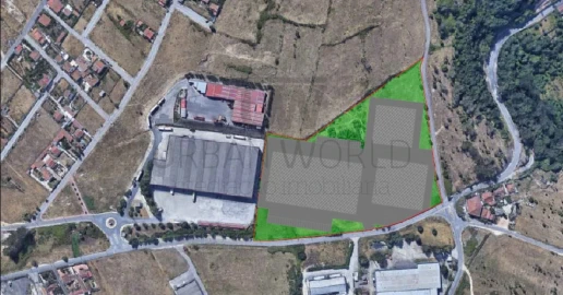 Terreno Comércio / Armazém para Venda em Lousa