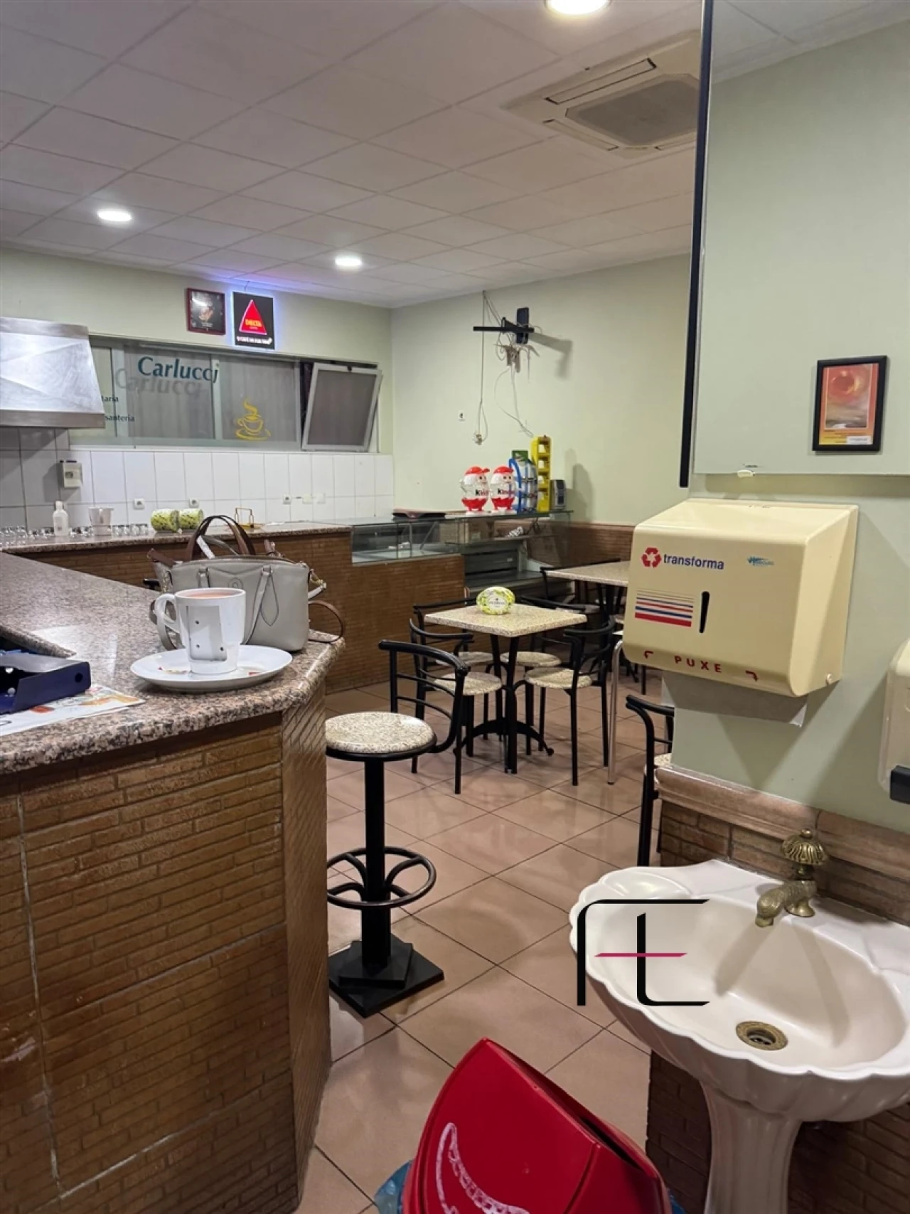 Negócio para Arrendamento em Cidade da Maia Foto 3