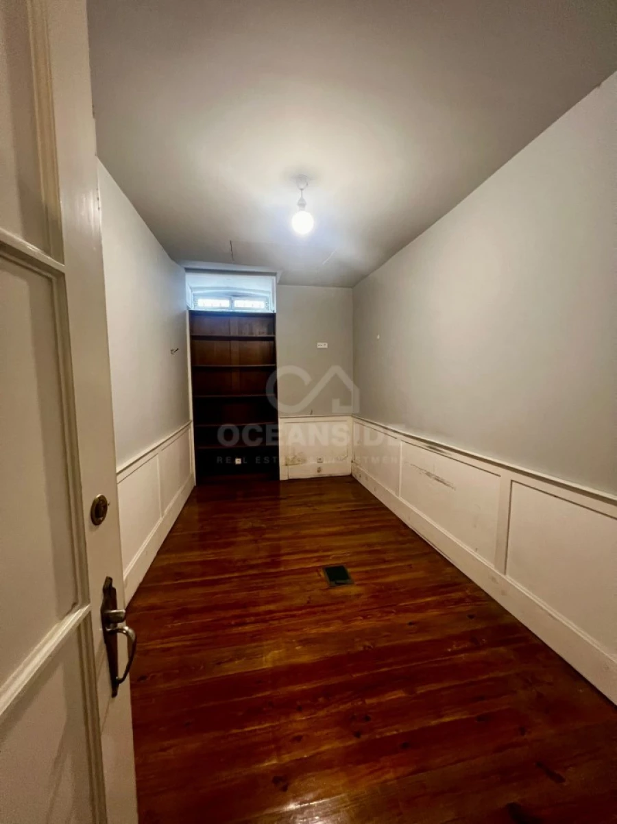Apartamento T6 para Venda em Misericórdia Foto 8