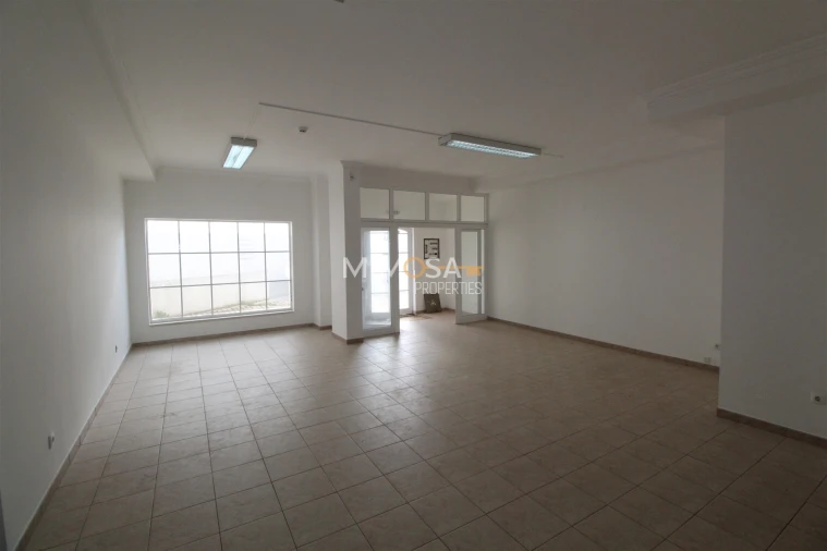 Loja para Venda em Lagos (São Sebastião e Santa Maria) Foto 19