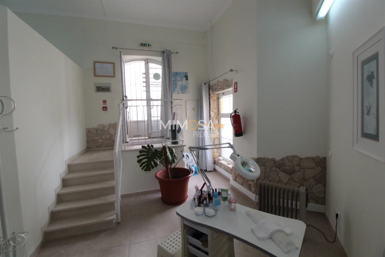 Loja para Venda em Lagos (São Sebastião e Santa Maria) Foto 11