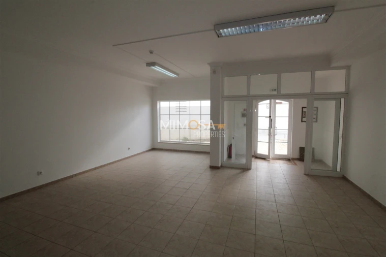 Loja para Venda em Lagos (São Sebastião e Santa Maria) Foto 28