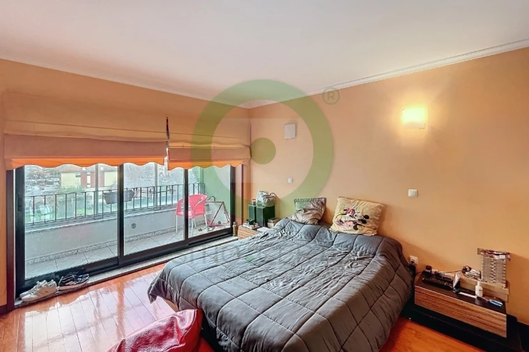 Apartamento T3 para Venda em Santa Maria Maior Foto 6