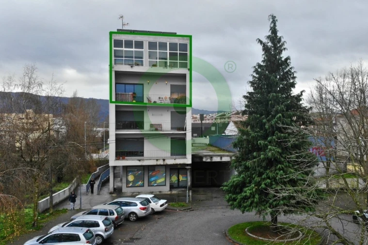 Apartamento T3 para Venda em Santa Maria Maior Foto 2