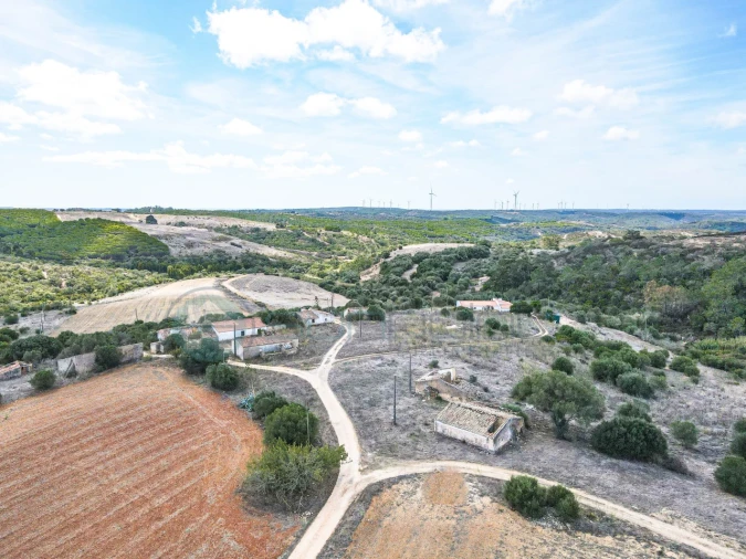 Terreno Misto para Venda em Bordeira Foto 10