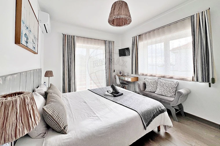 Moradia T8 para Venda em Foz do Arelho Foto 20