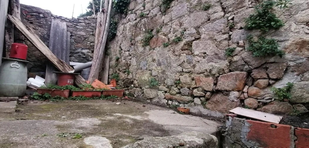 Prédio para Venda em Santa Marinha e São Pedro da Afurada Foto 18