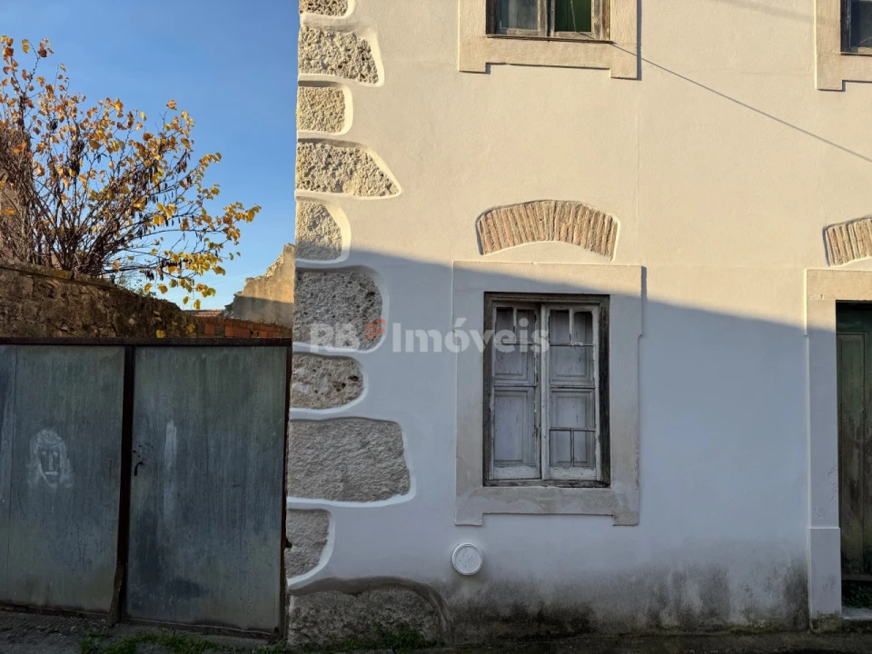 Moradia T3 para Venda em Olaia e Paço Foto 3