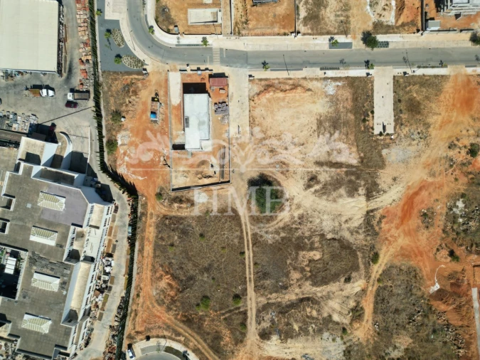 Terreno para Venda em Alcantarilha e Pêra Foto 8