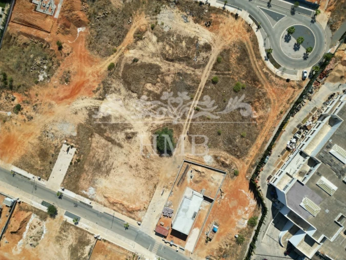 Terreno para Venda em Alcantarilha e Pêra Foto 10