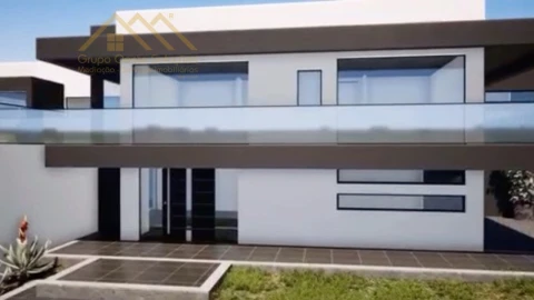 Moradia T5 para Venda em Lourinhã e Atalaia