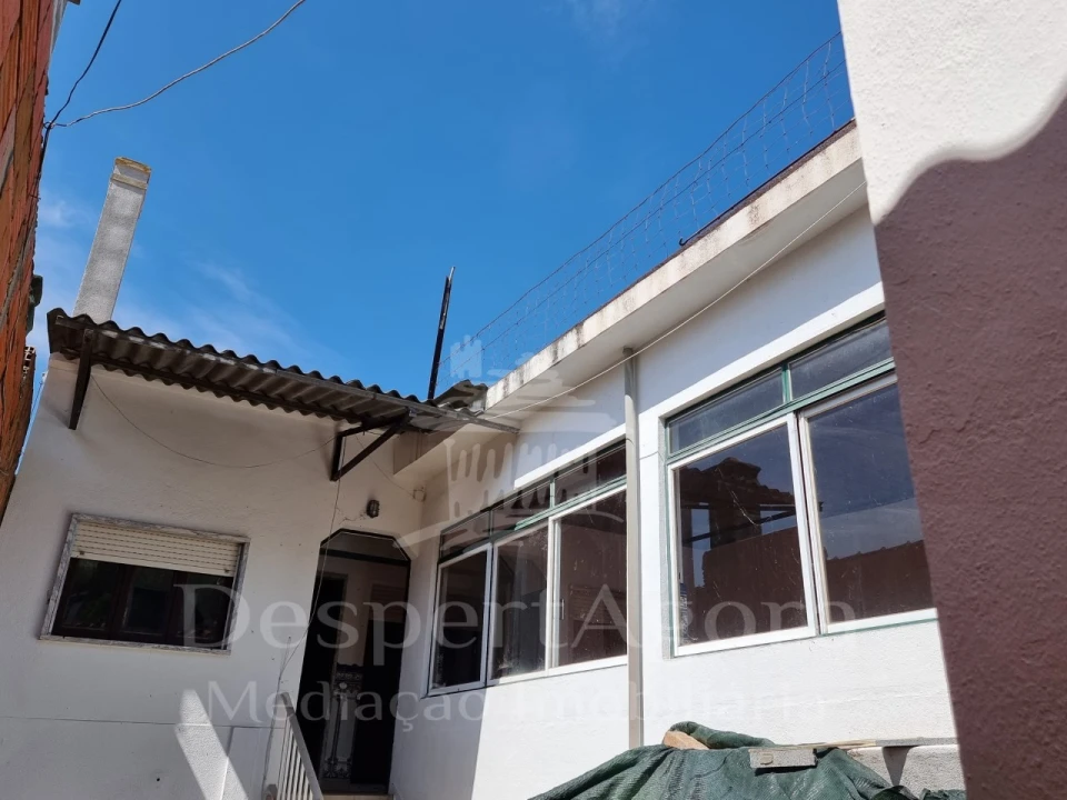 Moradia T6 para Venda em São Miguel do Rio Torto e Rossio Ao Sul do Tejo Foto 4