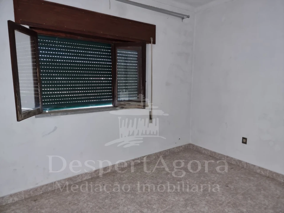 Moradia T6 para Venda em São Miguel do Rio Torto e Rossio Ao Sul do Tejo Foto 15