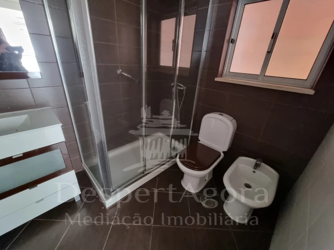 Moradia T6 para Venda em São Miguel do Rio Torto e Rossio Ao Sul do Tejo Foto 10