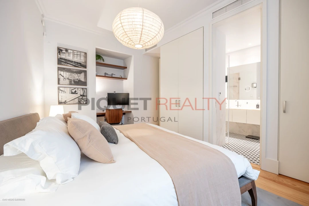 Apartamento T2 para Venda em Misericórdia Foto 13