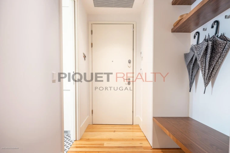 Apartamento T2 para Venda em Misericórdia Foto 11