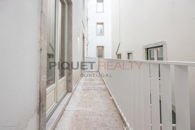 Apartamento T2 para Venda em Misericórdia Foto 22