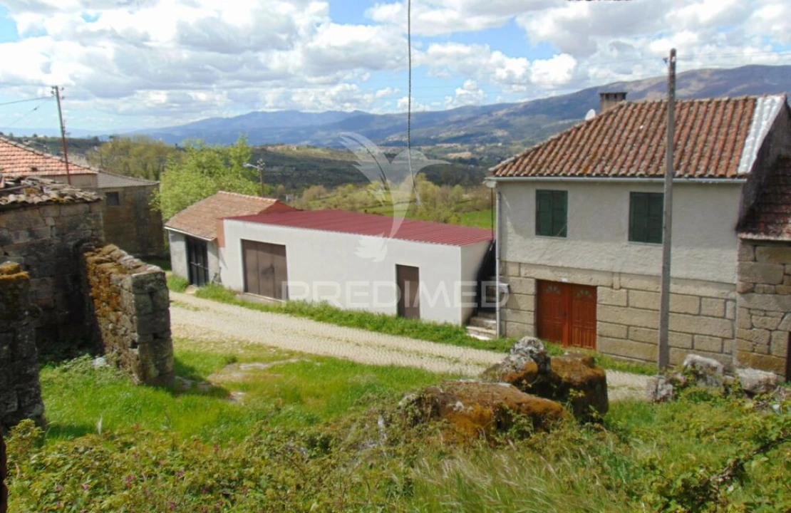 Moradia T2 para Venda em Nossa Senhora da Conceição, São Pedro e São Dinis Foto 9
