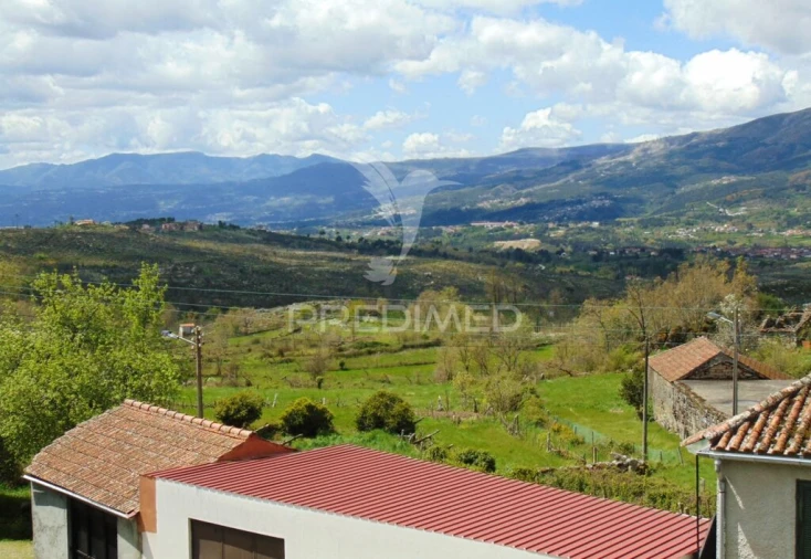 Moradia T2 para Venda em Nossa Senhora da Conceição, São Pedro e São Dinis Foto 6