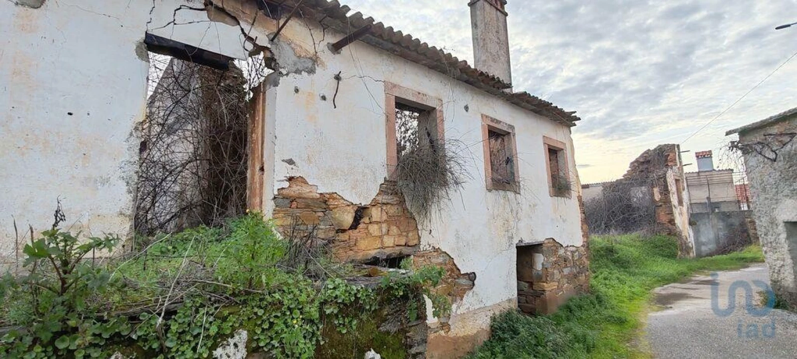 Moradia para Venda em Alvares Foto 11