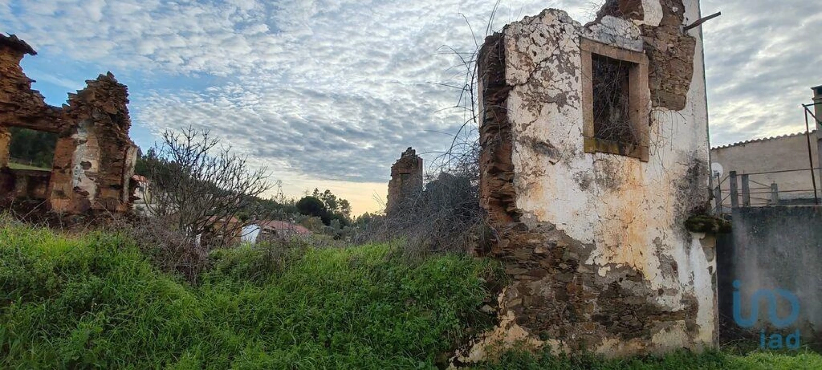 Moradia para Venda em Alvares Foto 9