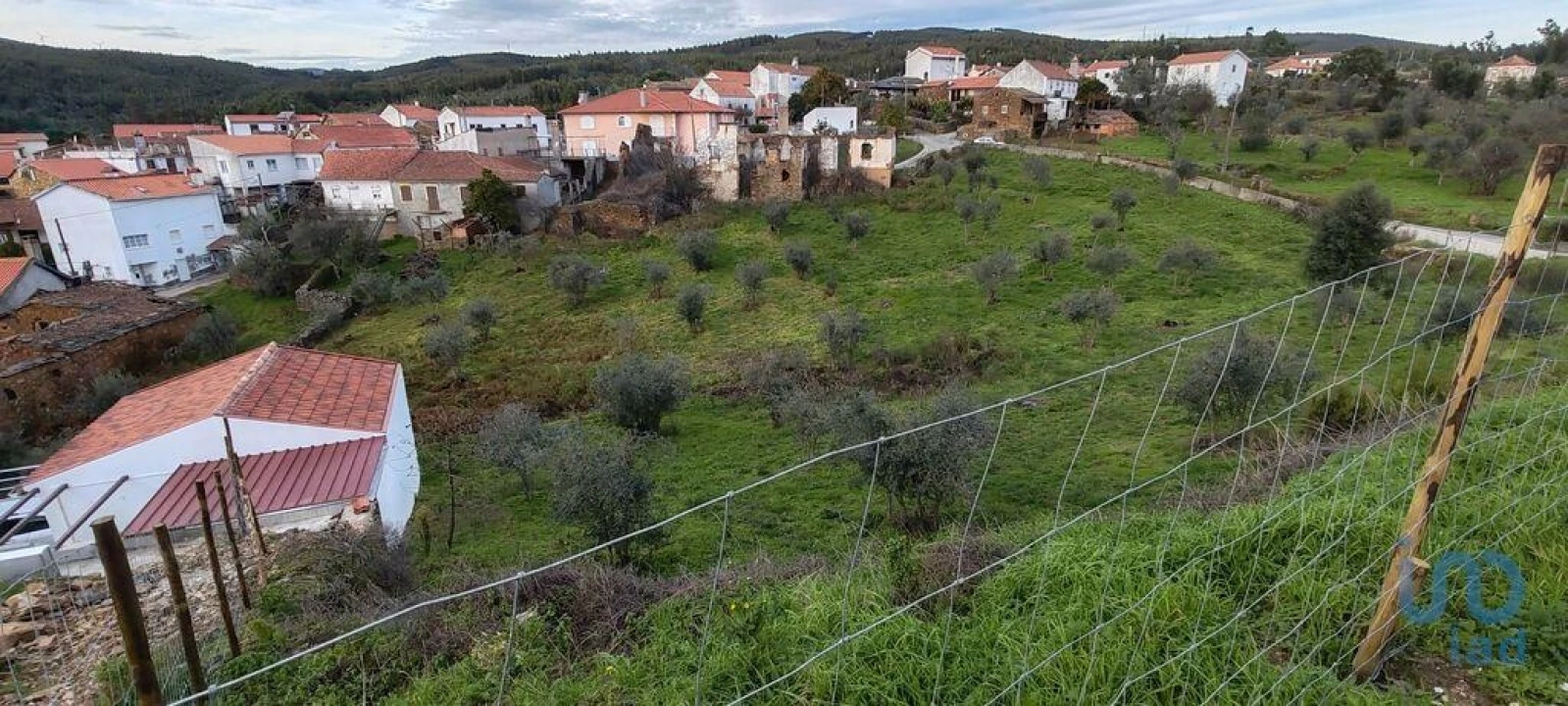 Moradia para Venda em Alvares Foto 13