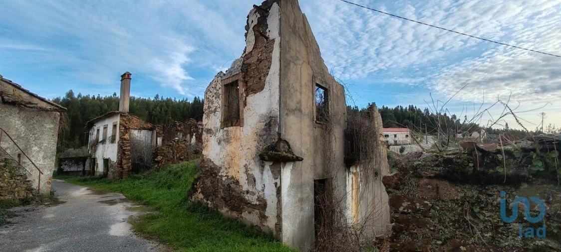 Moradia para Venda em Alvares Foto 7