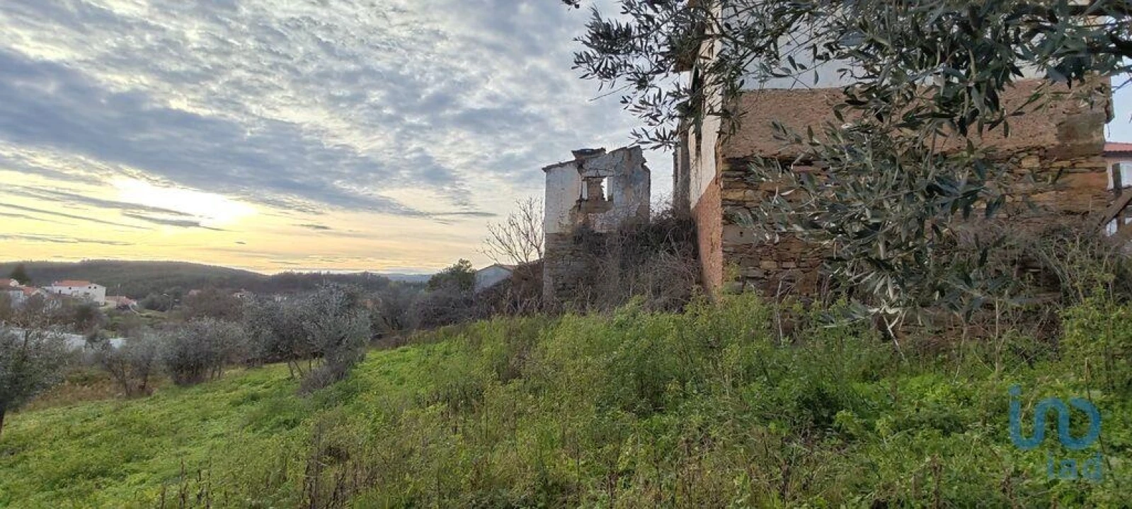 Moradia para Venda em Alvares Foto 12